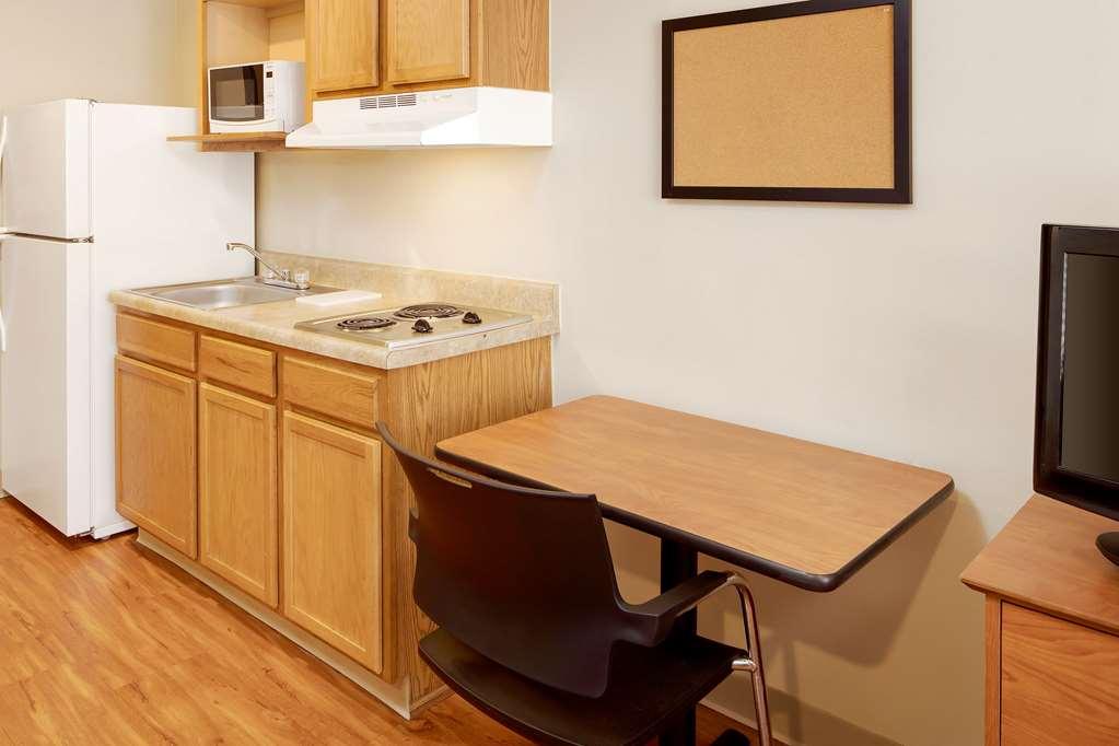 Extended Stay America Select Suites - Jacksonville - North Room photo