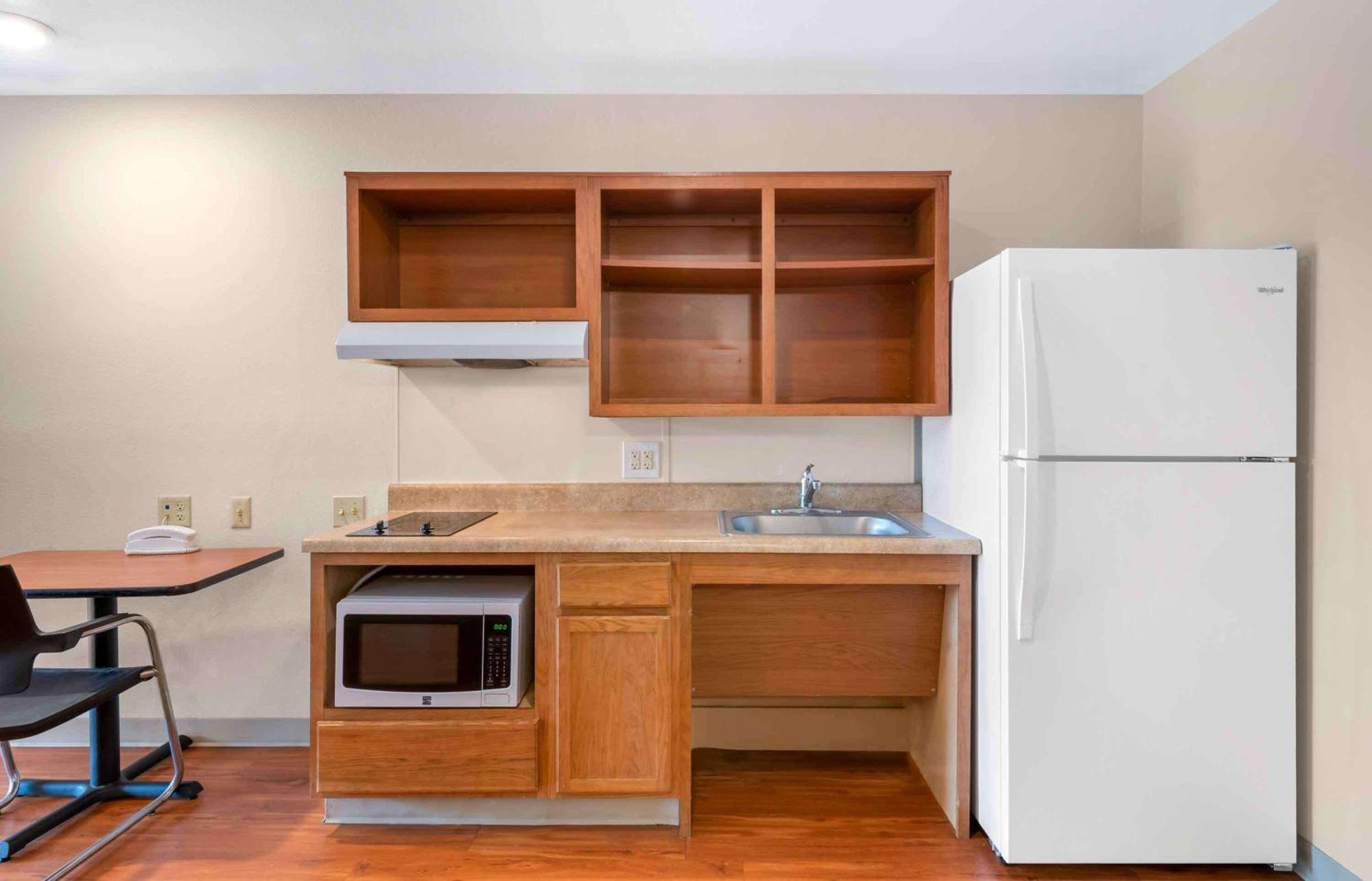 Extended Stay America Select Suites - Jacksonville - North Exterior photo